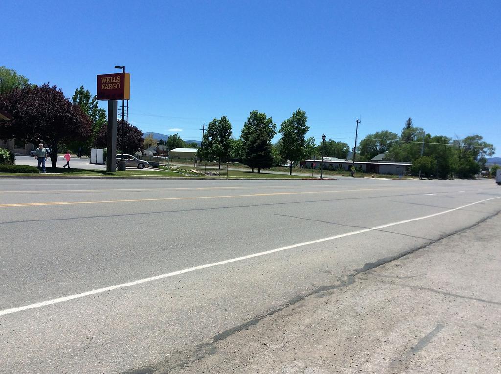 Econo Lodge Beaver Exterior photo