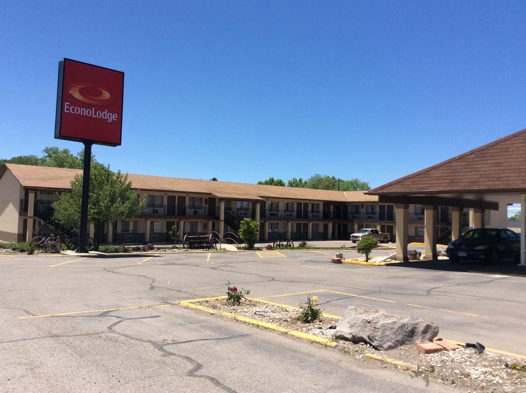 Econo Lodge Beaver Exterior photo